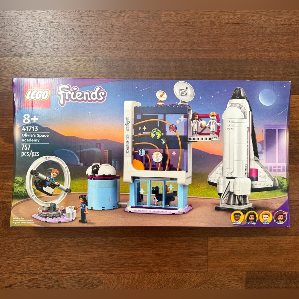 LEGO FRIENDS: Olivia's Space Academy (41713) NEW